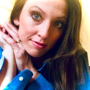 Meet your Posher, Holly